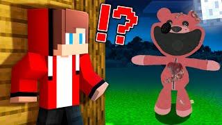 Why Mikey and JJ attacked by Bear SMiling Critters in Minecraft at 300 AM ? - Maizen