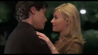 Danielle & Matthews First Kiss  The Girl Next Door 2004