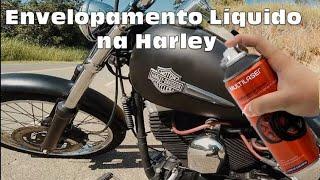 Envelopamento líquido na moto Harley Davidson Softail fxst