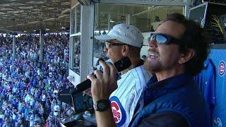 PIT@CHC Cardenal Vedder perform for Wrigley Field