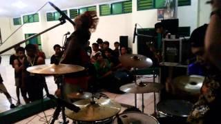 tradisi gila  drum camera  live at Sragen 30 Agustus 2015