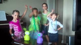 Fijit Friends Dance Parties - with Sonic Chirp