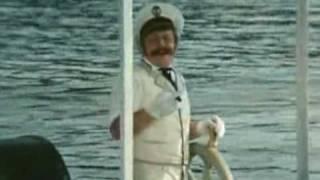 Трое в лодке не считая собаки-Пам-Парам песня капитана