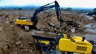 Concrete Crusher Plant in action