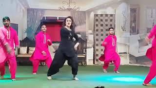 Sobia khan best mujra dance