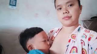 Breastfeeding Mom and baby Rafa lagi manja
