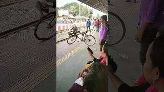 OMG  Amazing  poor man stunt ️ #trending #shorts  #stunt