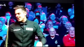 Ronnie osullivan asks referee if hes farted