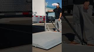 Tommy Gate EV Liftgates & Kingsburg Trucking  #hydrauliclift #liftgate #tommygate