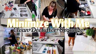 MINIMIZE WITH ME EXTREME KITCHEN CLEANING DECLUTTERING AND ORGANIZING CLEANING MOTIVATION