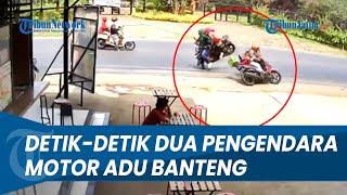 DETIK-DETIK KECELAKAAN ANTAR DUA PENGENDARA MOTOR