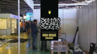 Booth Build up TIMELAPSE  Somas Sacred Seeds & Ziggi Rolling Papers Spannabis 2013