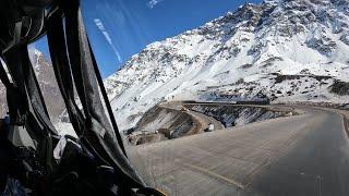 DESCENDO a ESTRADA mais PERIGOSA dos ANDES DE ÔNIBUS