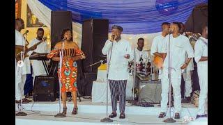 AWESOME BAND HOT REPETOIRE TUNGBA MUSIC YOU WILL SURELY LOVE THIS.