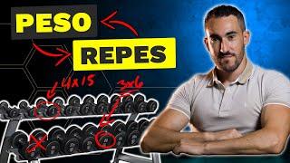 Así debes elegir el PESO Y LAS REPETICIONES para ganar más masa muscular