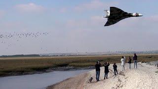  The Last Time Seeing Vulcan XH558 Flying -  Final Farewell Tour Flypast 