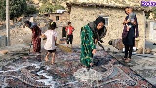 Carpet washing and snake attack on a nomadic family