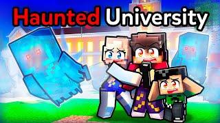 Sneaking into a HAUNTED UNIVERSITY in Minecraft..