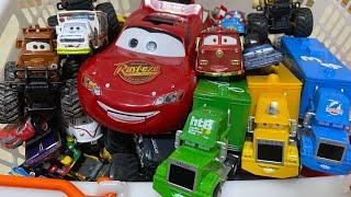 【lightning mcqueen toys collection】おもちゃのトミカカーズのメーター、ナタリー、スコット、はたらくくるま