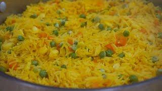 Arroz con vegetales  súper fácil y delicioso.