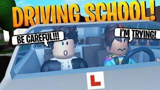 Teaching The People of Bloxburg TO DRIVE at My Driving School  - Roblox Roleplay