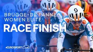 Sprint trains ASSEMBLE    Classic Brugge-de Panne 2024 Women Elite Race Finish  Eurosport Cycling