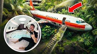 A Man Turned a Boeing 727 into His Home And Its Awesome