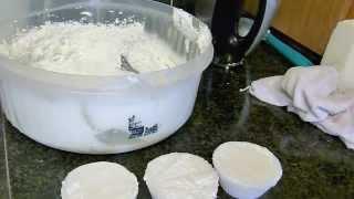 How to make Soap Frosting from Melt & Pour Soap by Edens Secret