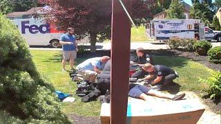 Homeowner and Senator Help Save FedEx Driver Who Collapsed