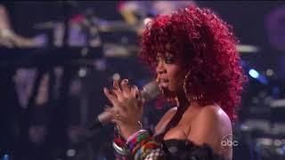 Whats My Name - Only Girl In The World - Rihanna Live at American Music Awards 2010