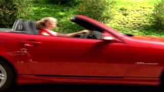 Fountains Of Wayne - Stacys Mom Official Music Video 720p HD
