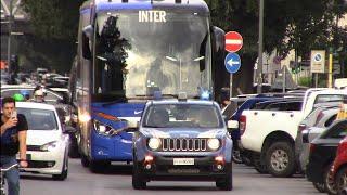 POLIZIA STRADALE IN SIRENA+POLIZIA LOCALE SCORTANO PULLMAN CALCIATORI INTER Milano