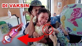 LEIKA DAN ADIK BAYI LEXIE DI ANTAR KE DOKTER ANAK  VAKSIN