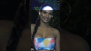 Poonam Pandey Flaunts Her Perfectly Toned Body In Colourful Attire #shorts #poonampandey