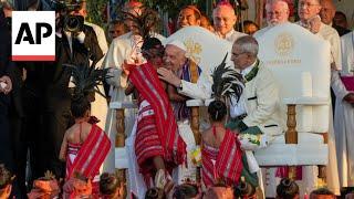 Pope Francis gets rousing welcome as he arrives in East Timor