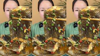 Fish Tail，Mukbang Eating Show