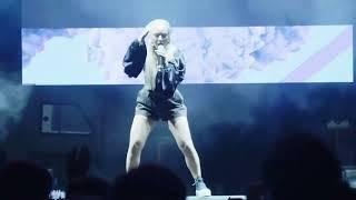 Ece Seçkin - The Monster Canlı Performans  Rihanna Cover 30 Ağustos 2022 Ankara Konseri