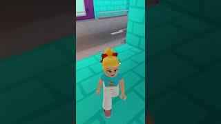 Хана бяга от ЗЛОЩЕН КОТ в затвора #roblox #shorts #familybird