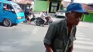 Bakar motor sendiri akibat ditilang polisi