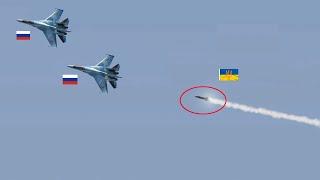 Scary moment Two Russian Su-35 pilots were shot down by a missile and died instantly