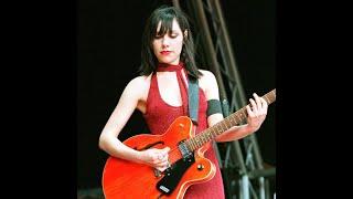 PJ HARVEY    Sydney Big Day Out 26 01 2001