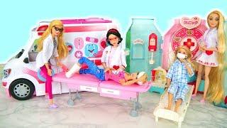 Puppen gehen ins Krankenhaus - Barbie-Puppe Krankenwagen