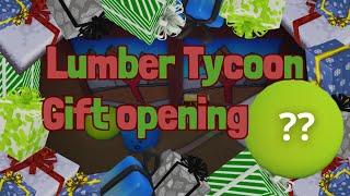 Lumber Tycoon 2 - opening Christmas Gifts 2023