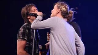 Keith Urban Sugarland sing Seven Bridges Road by The Eagles