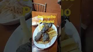 Peruda bir ciğer yemeği Anticucho Peruano#