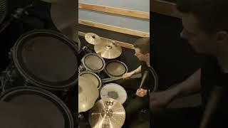 Первая сломанная палочка в 2023 году #zmiledrums #drums #practice #барабаны #обучение