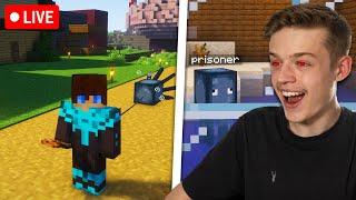 THE MOB HUNT RACE IS ON MINECRAFT MOB MUSEUM - Minecraft Live 