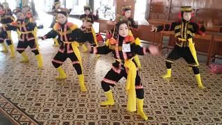 ndolalak putri cantik dan imut belajar tari  traditional dance 