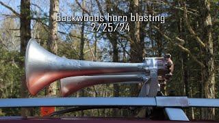 Back wood horn blasting 22524