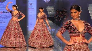 Tara Sutaria Stunning Ramp Walk At Bombay Times fashion Week #faishon